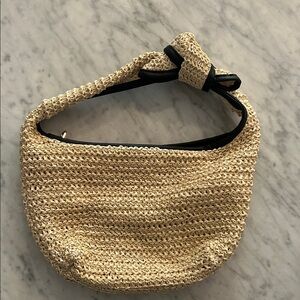 A new day straw mini bow clutch